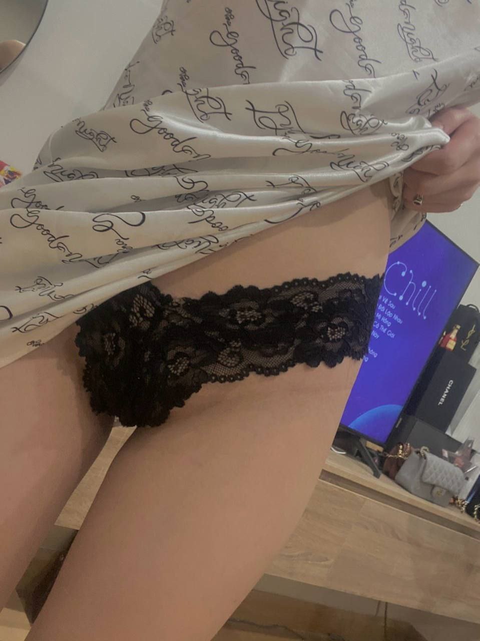 Bố Gã chồng đụ bạn gái của con trai dâm dục mỗi khi con trai ra ngoài đi làm