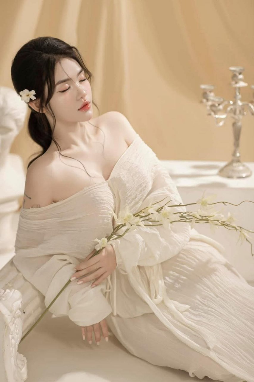 yy111 phim naked ass - xem phim 4k trực tuyến